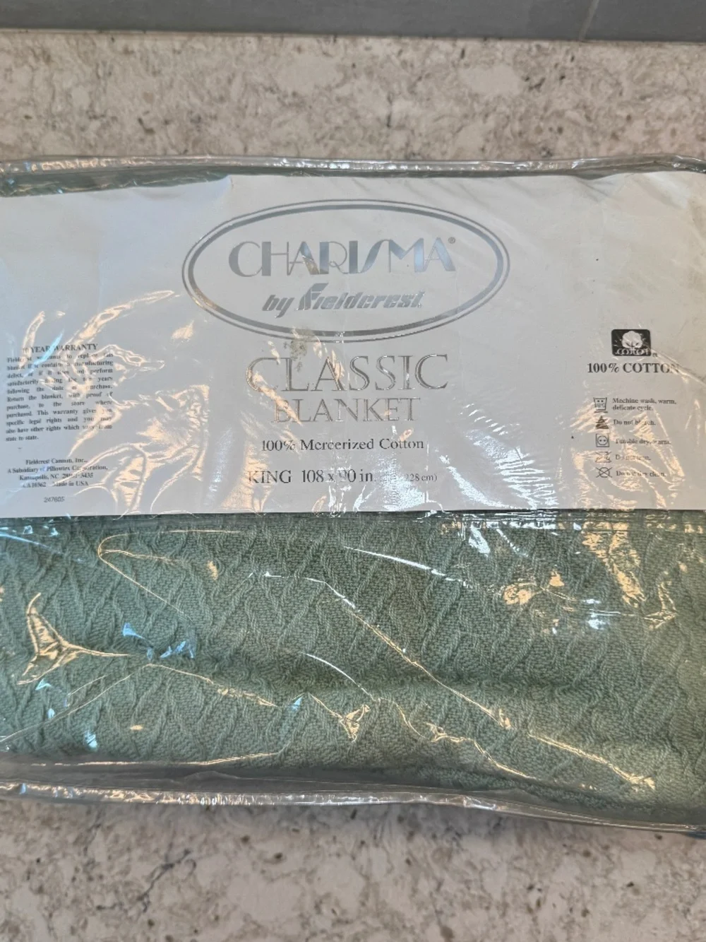 Vintage Charisma by Fieldcrest Classic Blanket size King‎ mint green 100% Cotton